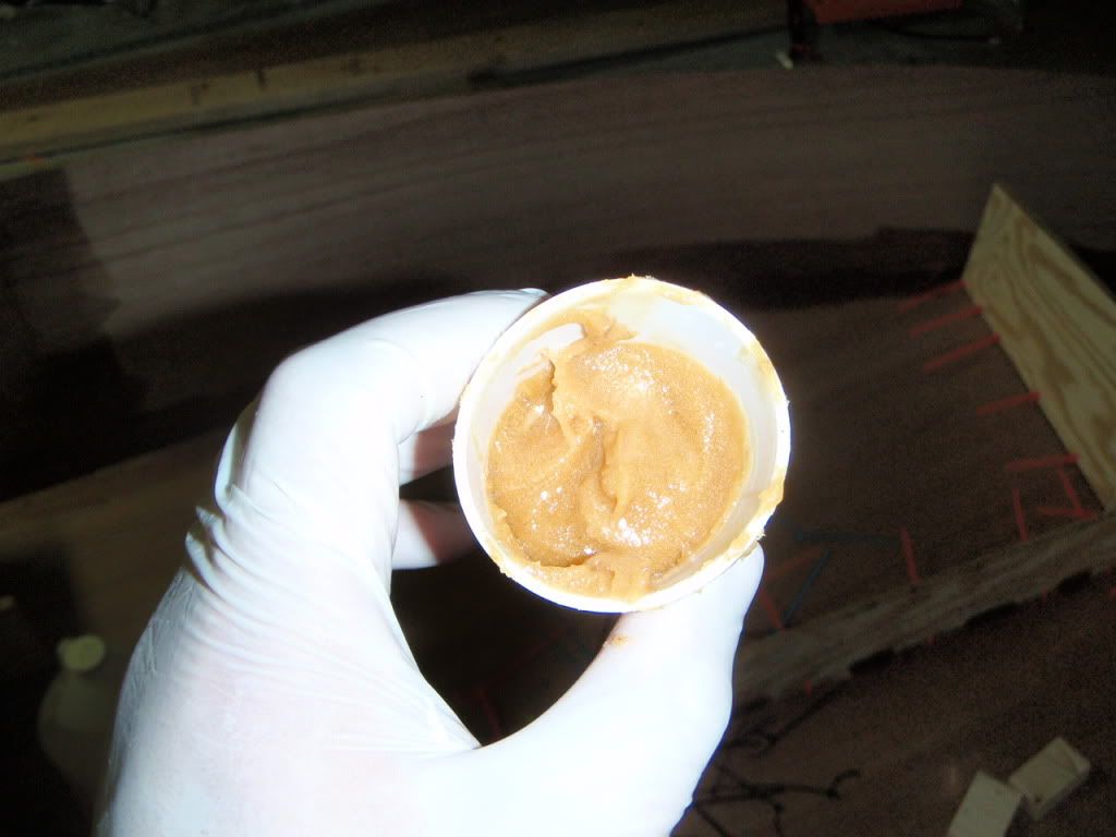 How to make an epoxy fillet Dedicated To The Smallest Of Skiffs